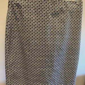 WOMENS Andrea Jovine pencil skirt, size 12, black & white, like-new condition!!